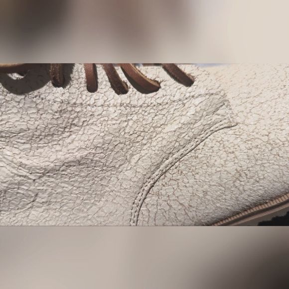 NIB Anthropologie Gee Wawa Kenya distressed crackled beige leather upper - Picture 7 of 9
